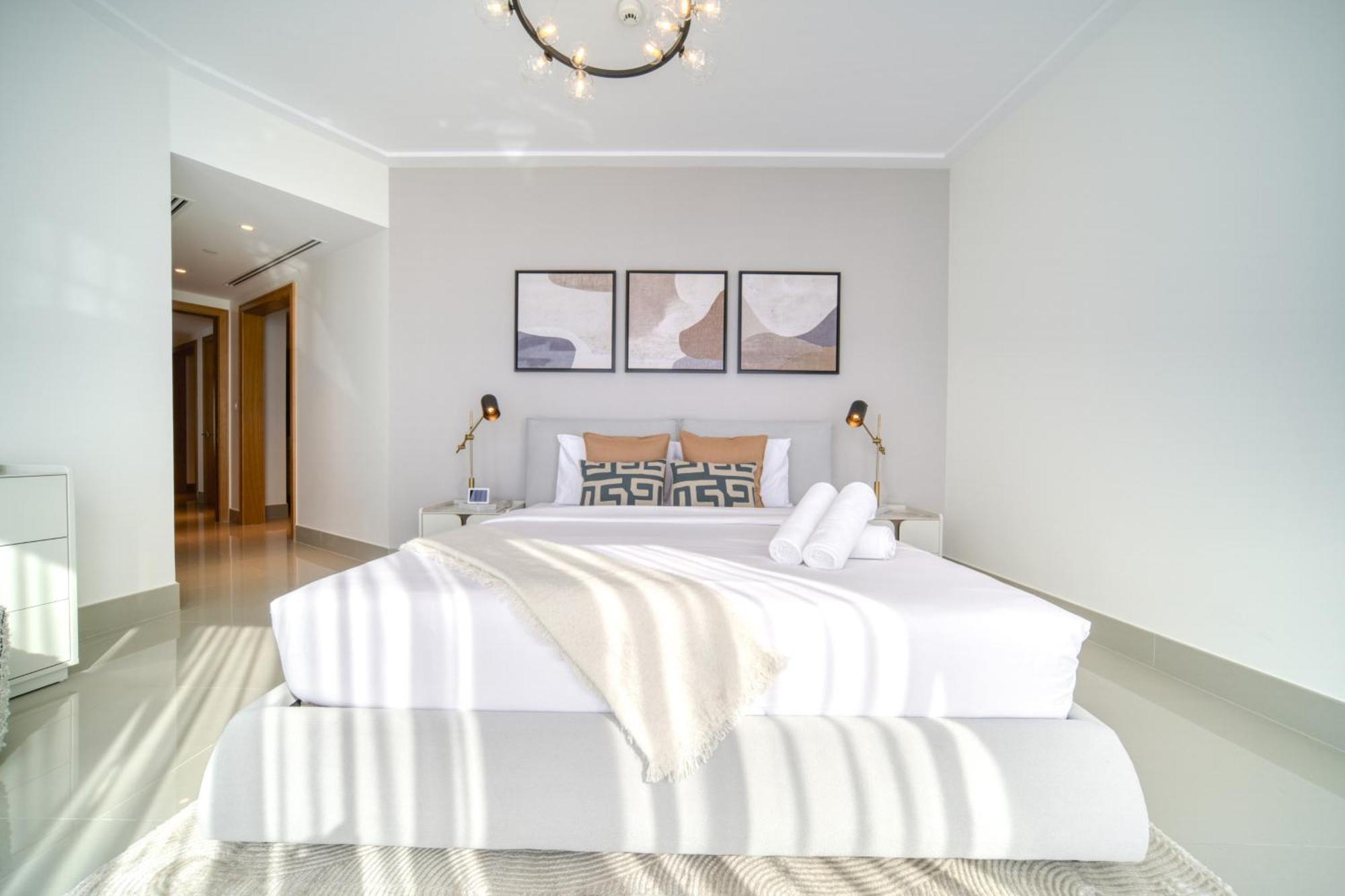 Downtown Luxury - Stunning Burj Khalifa & Sea View - 5 Minutes Walk To Dubai Mall Quarto foto